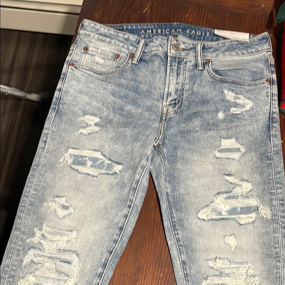 American Eagle Distressed Light Wash Jeans - Picture 2 of 6